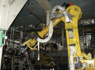 Spot-welding robot